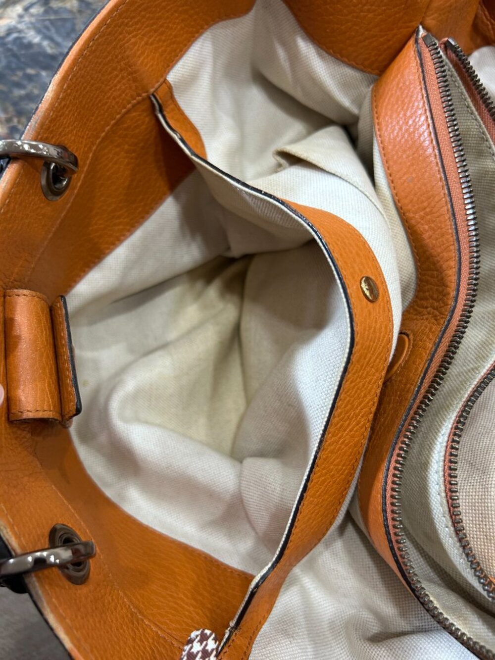 Gucci Handbag with Bamboo Handles & Shoulder Strap Orange Pebbled - Picture 11 of 16